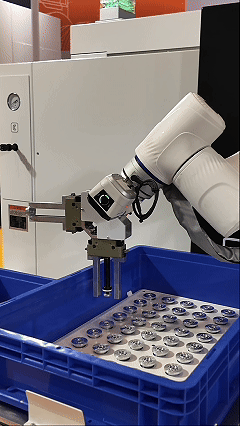 ITES | Fouk Gripper In Shenzhen Industrial Exhibition